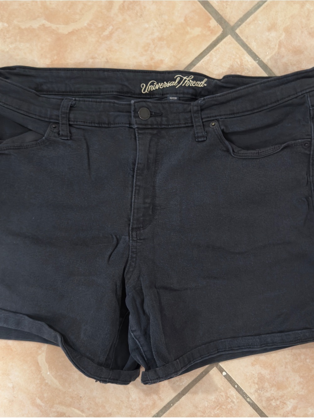 Universal Thread Black High-Rise Denim Shorts Size 16